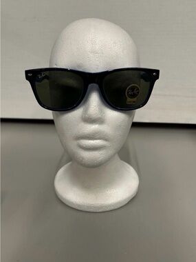 Ray-Ban Black Frame Sunglasses with Dark Lenses